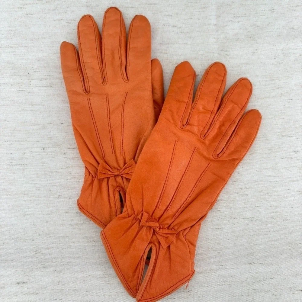 Byrnes & Baker Women's Vintage Leather Orange Driving Gloves Size Small‎